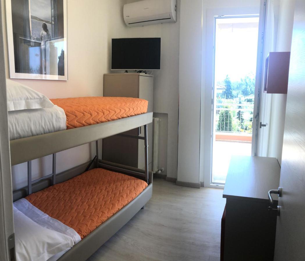 Residenza Verdemare Misano Adriatico Ngoại thất bức ảnh