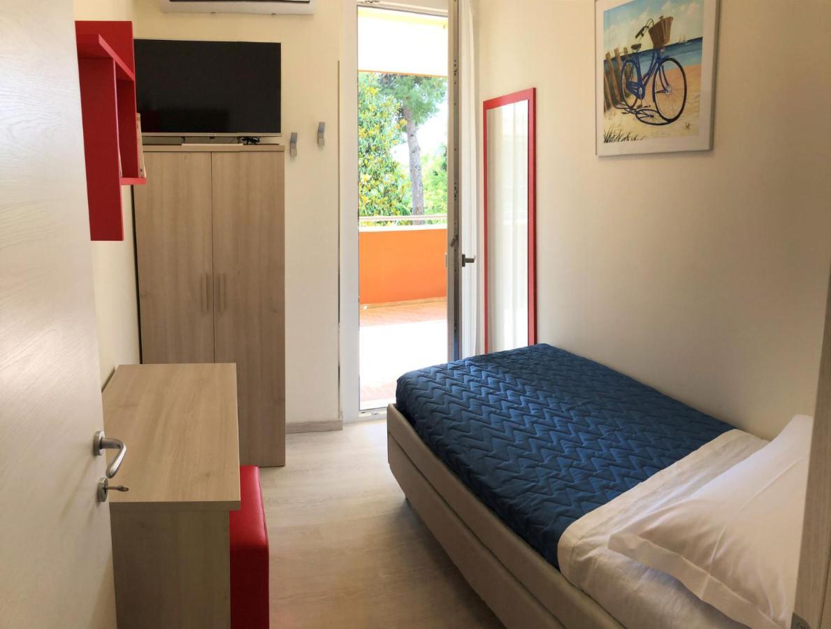 Residenza Verdemare Misano Adriatico Ngoại thất bức ảnh